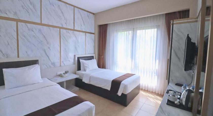 Grand Malioboro Yogyakarta Hotel Luaran gambar